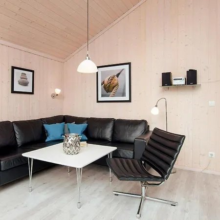 2 Ocean A 96 Holiday home *